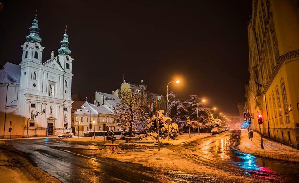 Belvarosi Erdesz-Lak Sopron Eksteriør bilde